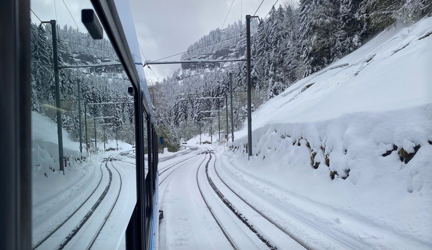Bjergbanen til Stanserhorn i Schweiz